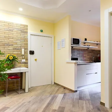 Domus Regina Colosseo * 로마