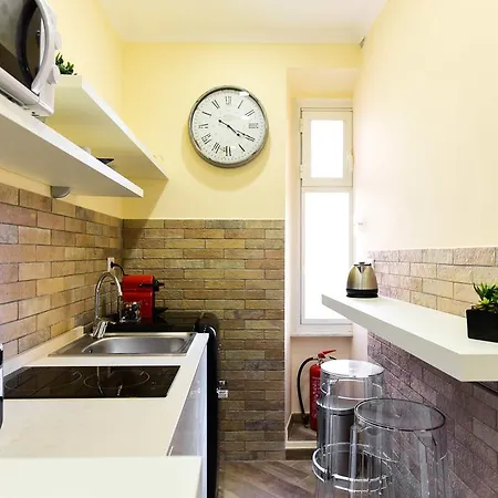 Apartamento Domus Regina Colosseo *
